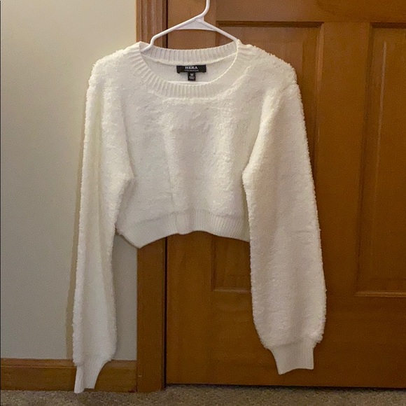 Hera Collection Sweaters - White Hera Collection Cropped Sherpa Crewneck